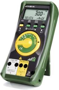 GMC Instruments 28C Calibrator, Multimeter, Milli-Ohm Meter